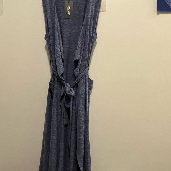 SOLD Brand new cute dress/shirt with tags on it - Picture 5 of 5